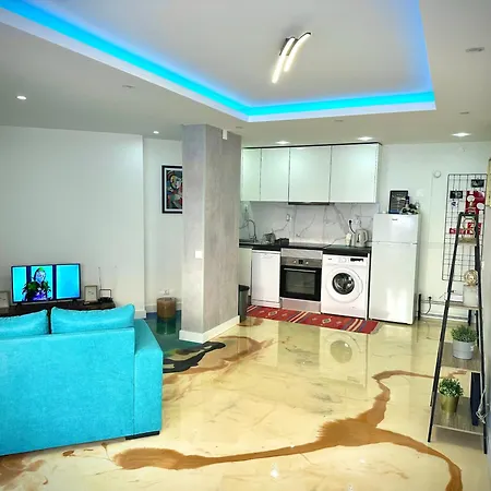 Atlantic Vista, Sunny And Steps From The *