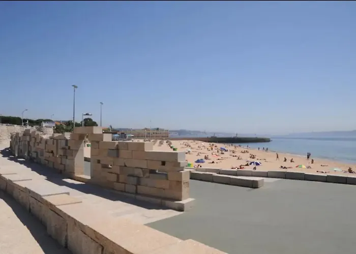 Atlantic Vista, Sunny And Steps From The *