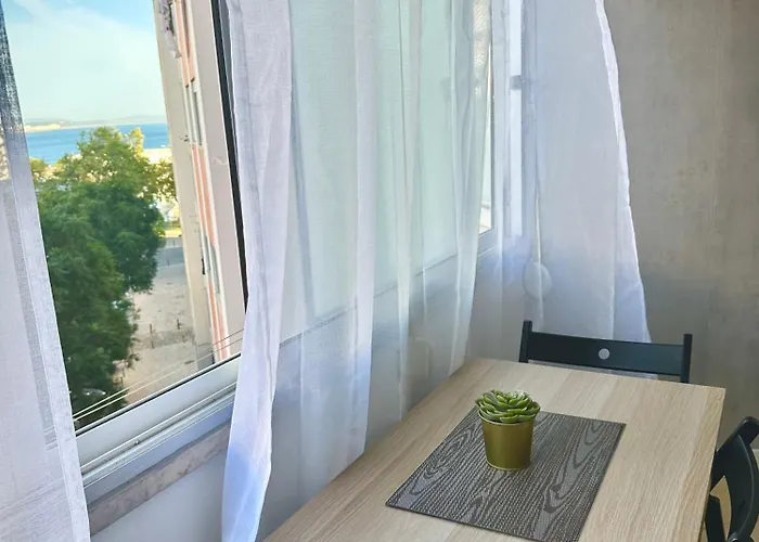 Atlantic Vista, Sunny And Steps From The * パコ・デ・アルコス